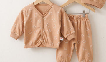 Warm Tan Teddy Bear Printed 2-Piece Baby Outfit